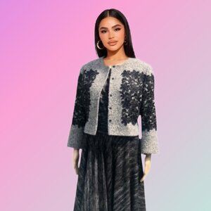 Vintage Single-Breasted Cropped Grey Tweed Jacket Black Lace Appliques Size 10